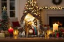 MF Krippenfigur Krippenhaus mit LED Beleuchtung 23cm Polyresin Weihnachtsdeko Bild 1