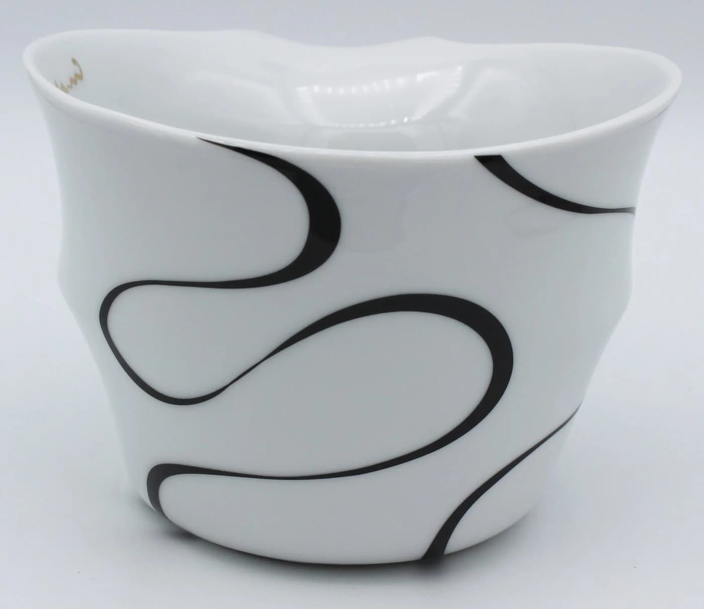 Colani Jumbotasse XXL Tasse Porzellan Loop 450ml Schwarz - Bild 3