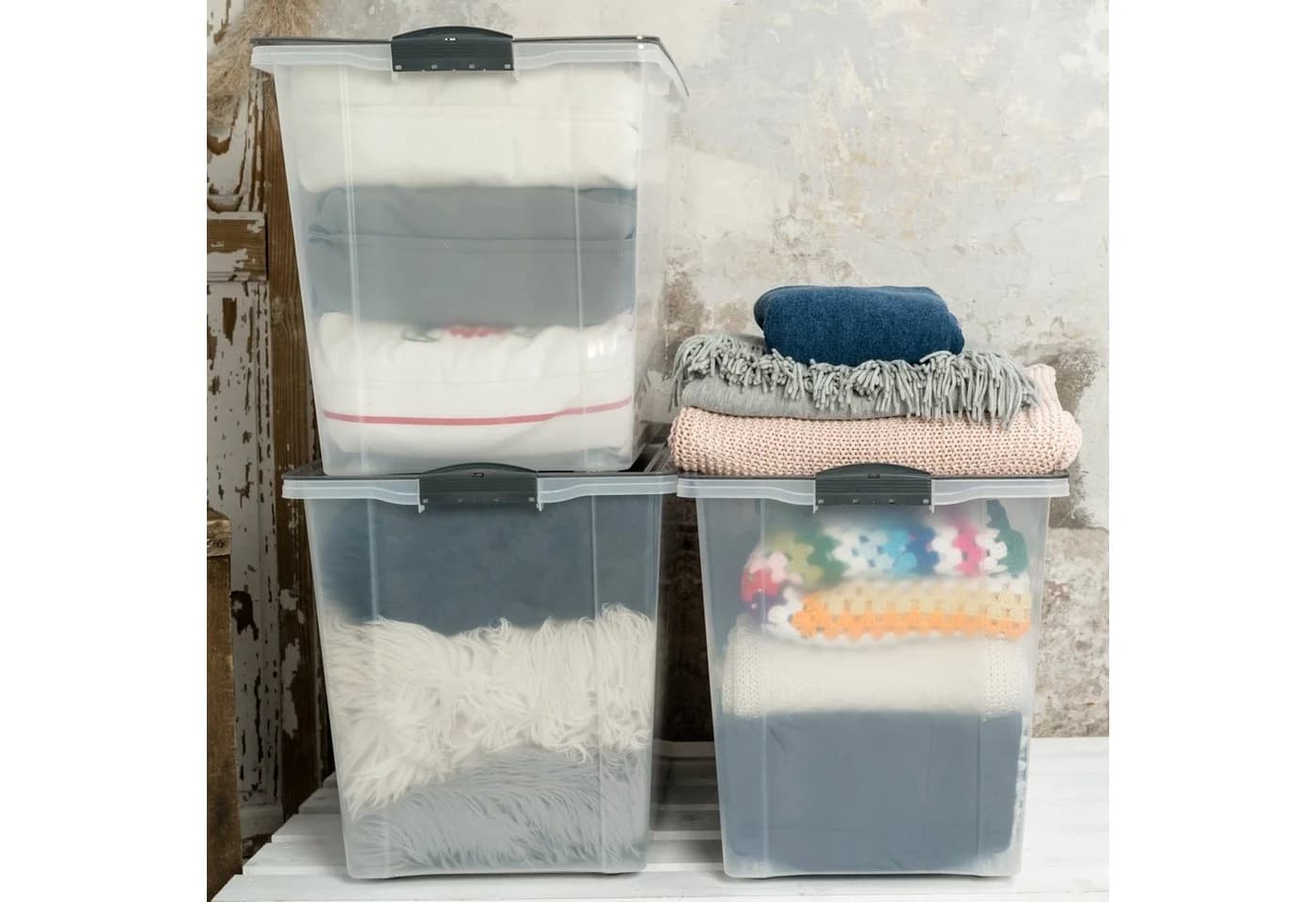ROTHO Aufbewahrungsbox COMPACT 70l stapelbar mit Deckel und Rollen Grün