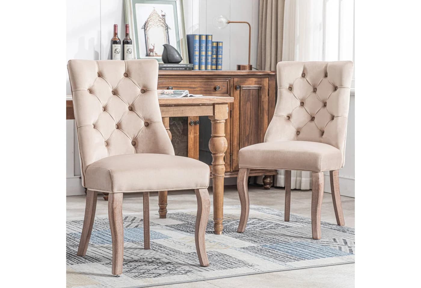 Celya Esszimmerstuhl Beige Samt mit Knopfsteppung & Massivholzgestell
