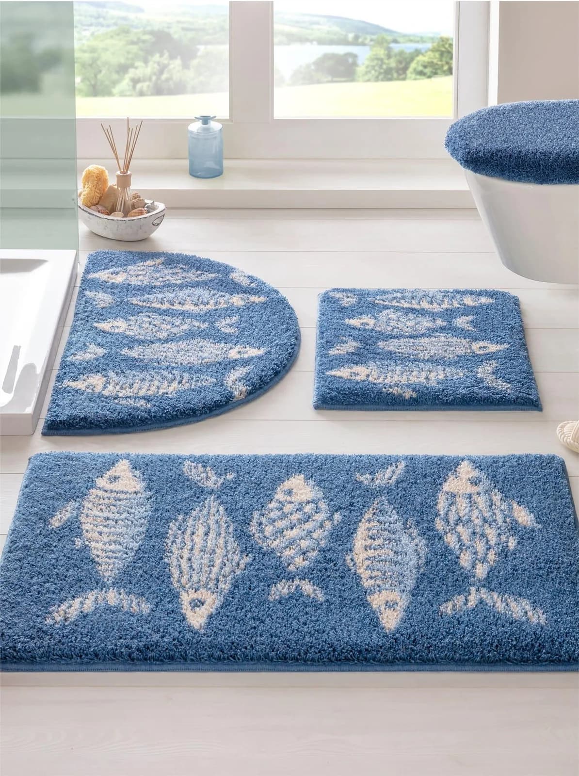 GRUND Badematte Gr. 1 blau-beige rechteckig mit Fisch-Dessin