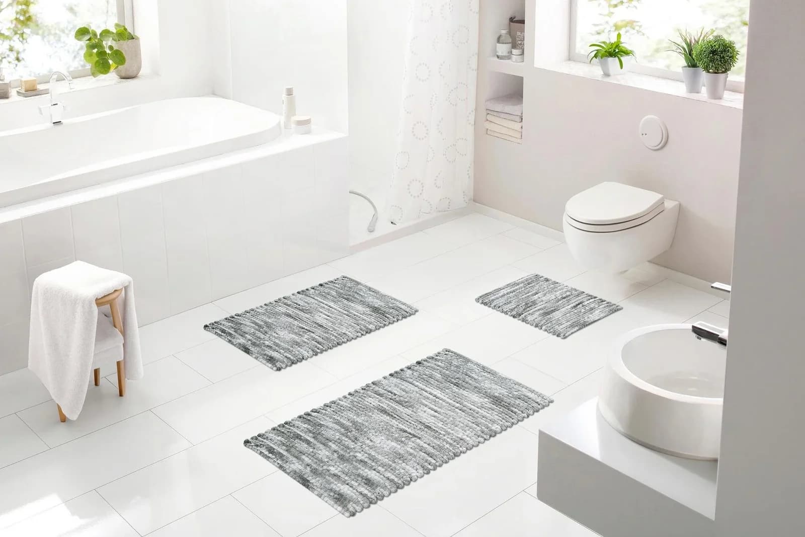 GRUND Leonie Badematte Anthrazit Chenille 50x60cm