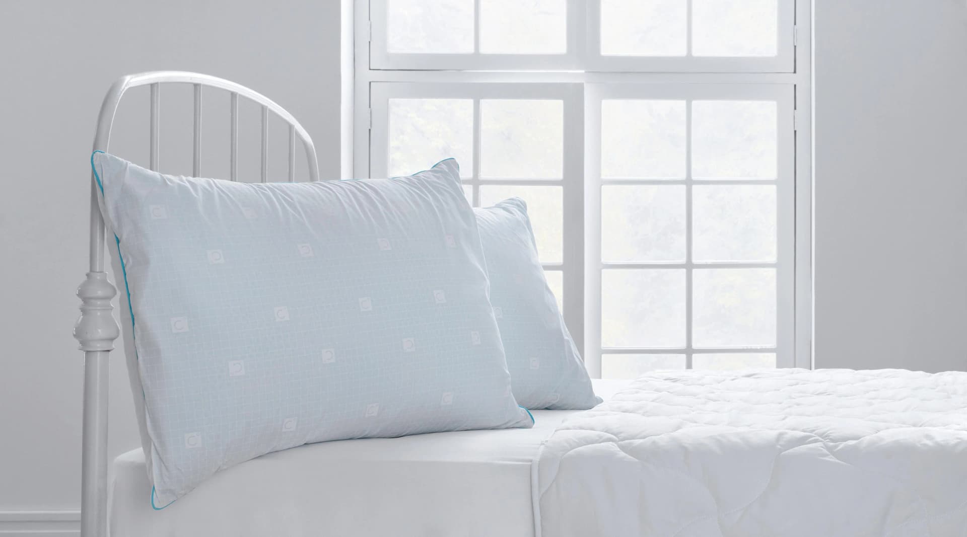 Yatas Bedding Kopfkissen Majestät Dacron Climarelle Cool 40x80 cm Blau Kühlend