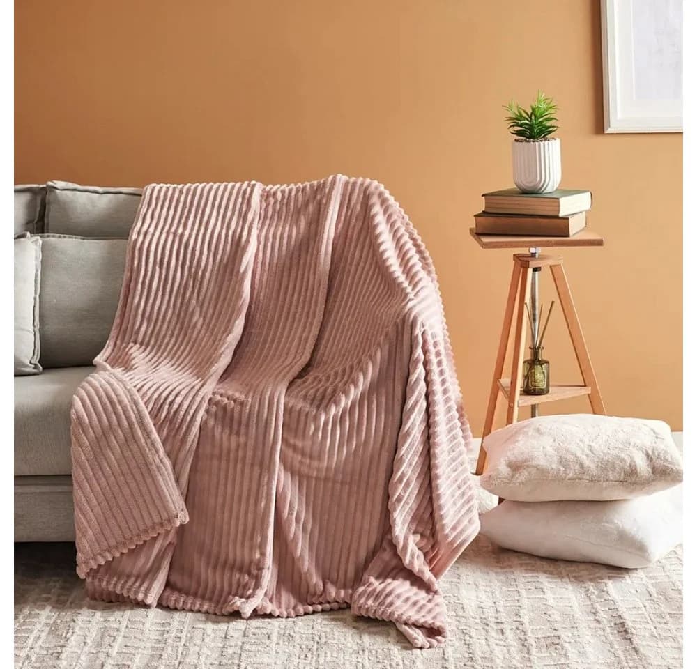 Karaca Tagesdecke Ruby Stripe Wellsoft Rosa