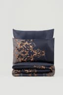 L'Essentiel Maison Bettdecke + Kopfkissen 100% Cotton Satin Dunkelblau Gold Bild 3