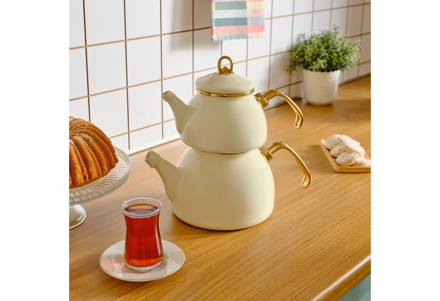 Karaca Retro Emaille Teekanne Set Creme Gold - Bild 2