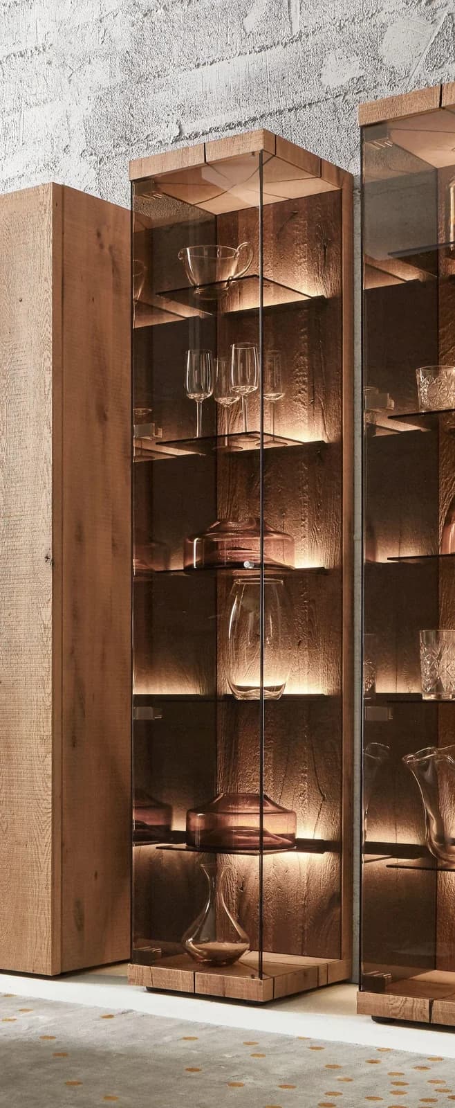 Vitrine hartmann Vara Massivholz Glas Braun