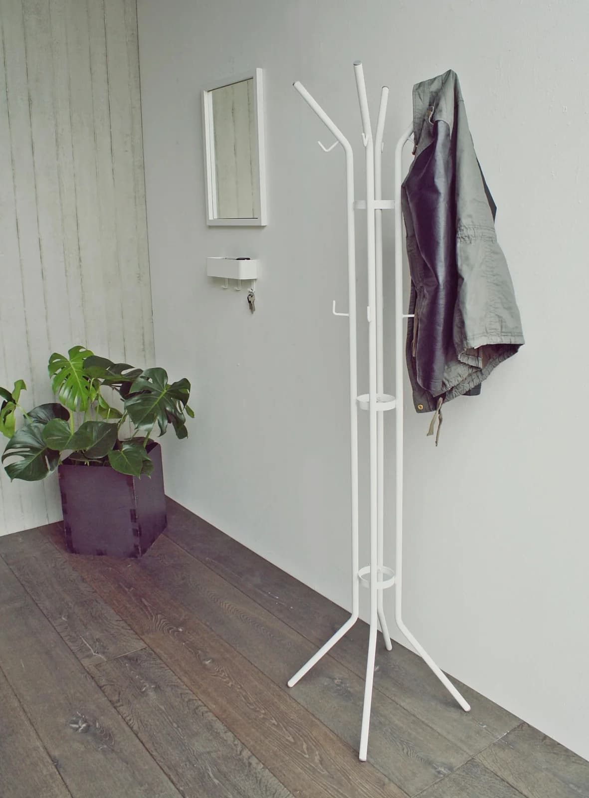 SPINDER DESIGN Garderobenständer JESSY Weiß Metall