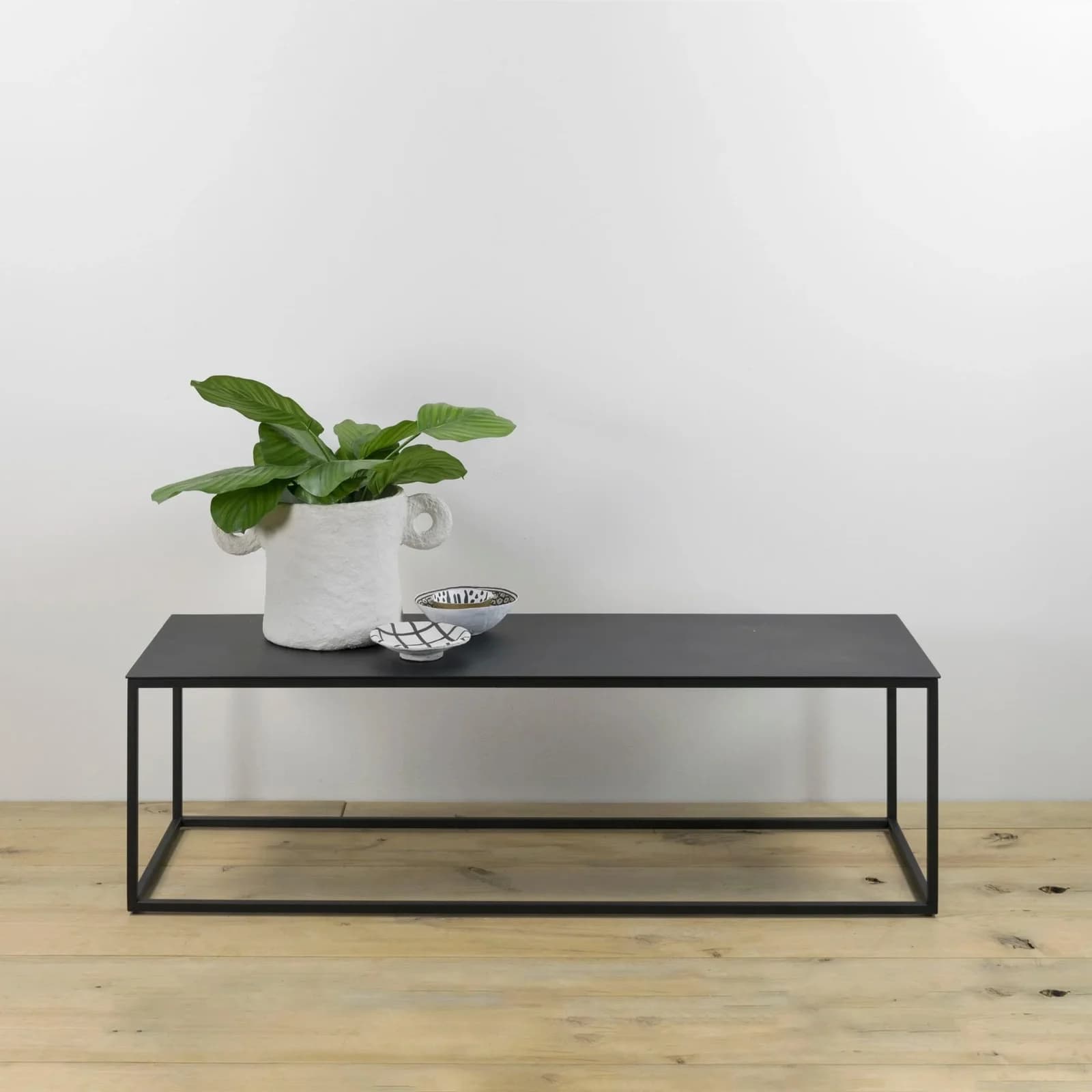 SPINDER DESIGN Beistelltisch Store Schwarz Rechteckig Stahl