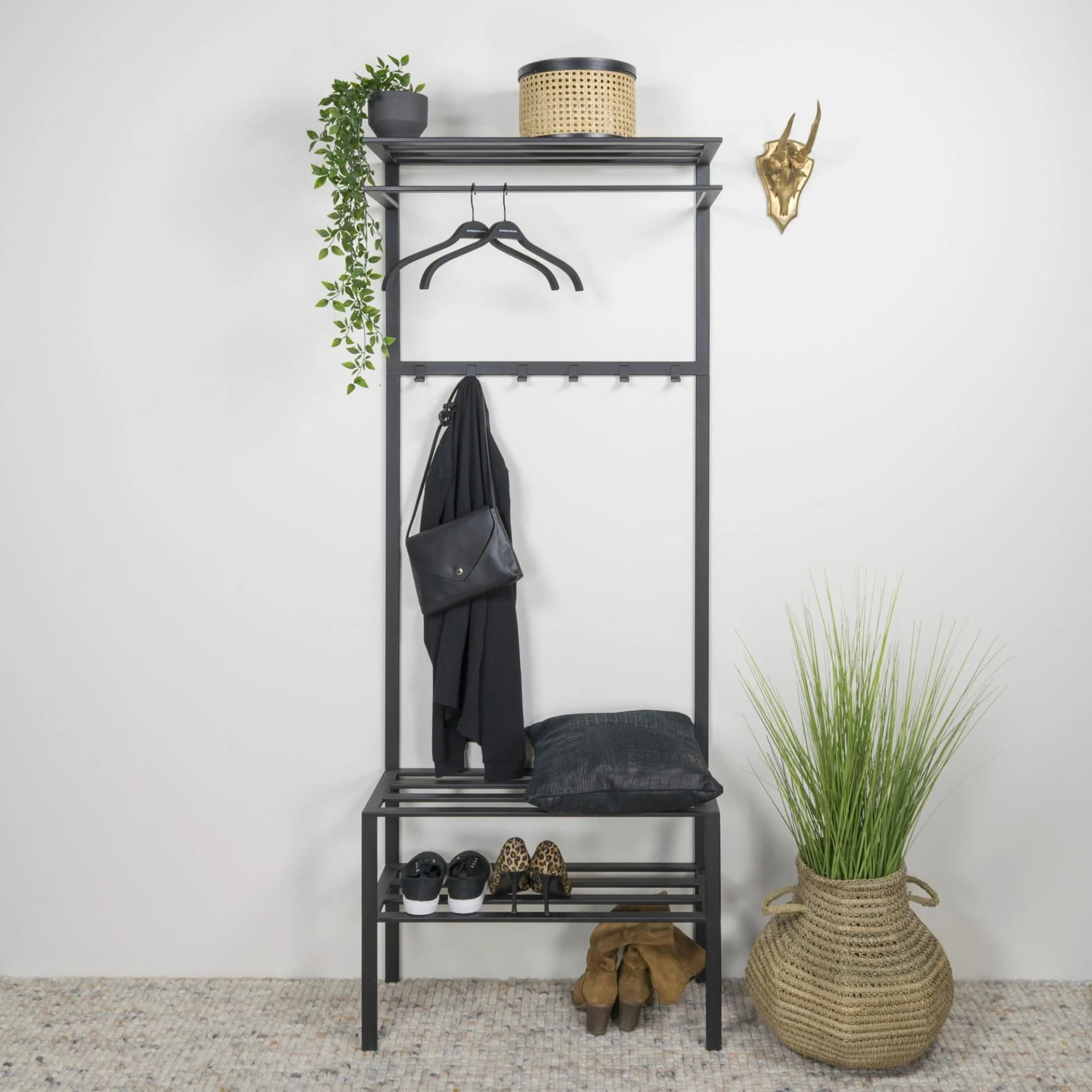 Spinder Design Garderobenständer Ivar Schwarz Metall