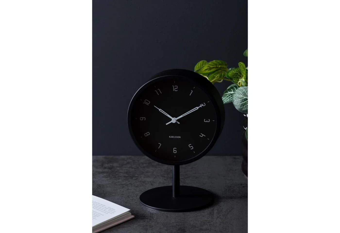Karlsson Tischuhr Stark Iron Matt Black - Bild 5