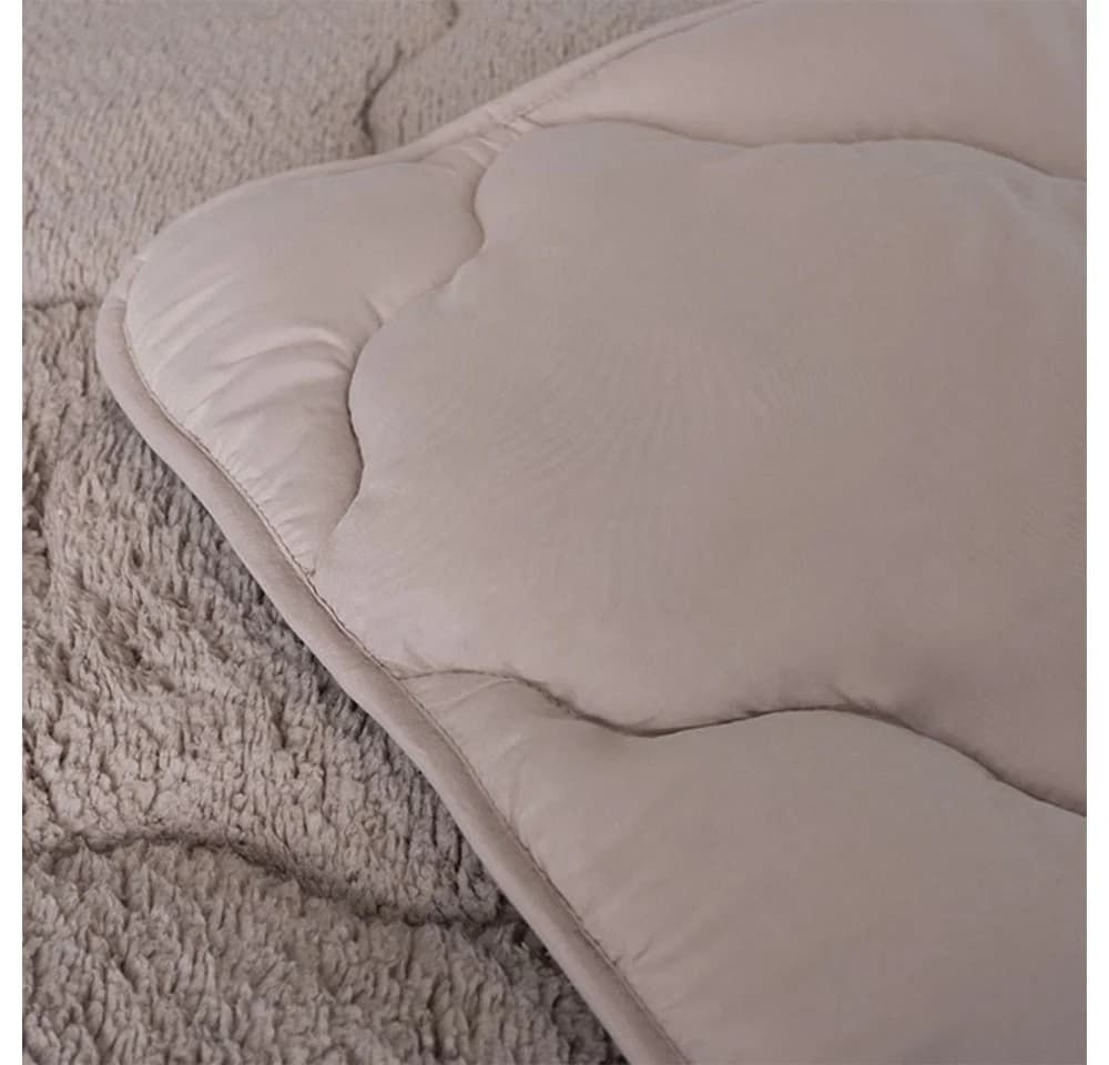OTTO home Microfaserbettdecke Elvia Teddy Plüsch Warme Winter Uni Bettdecke - Bild 4