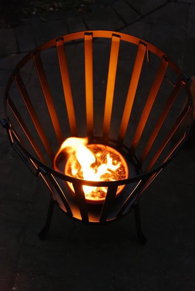 esschert design Feuertopf Terrakotta Outdoor Deko - Bild 5
