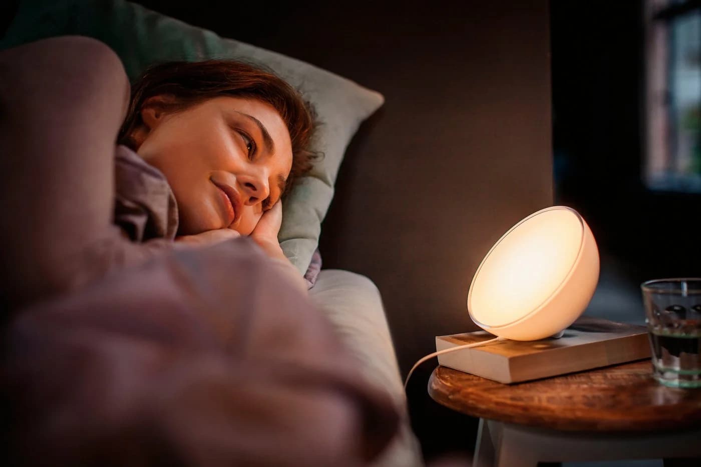Philips Hue Go Tischleuchte Weiß Smart LED