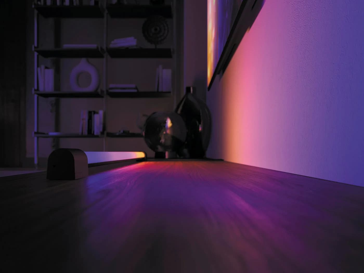 PHILIPS Hue Play Gradient Light Tube LED 75 cm Schwarz