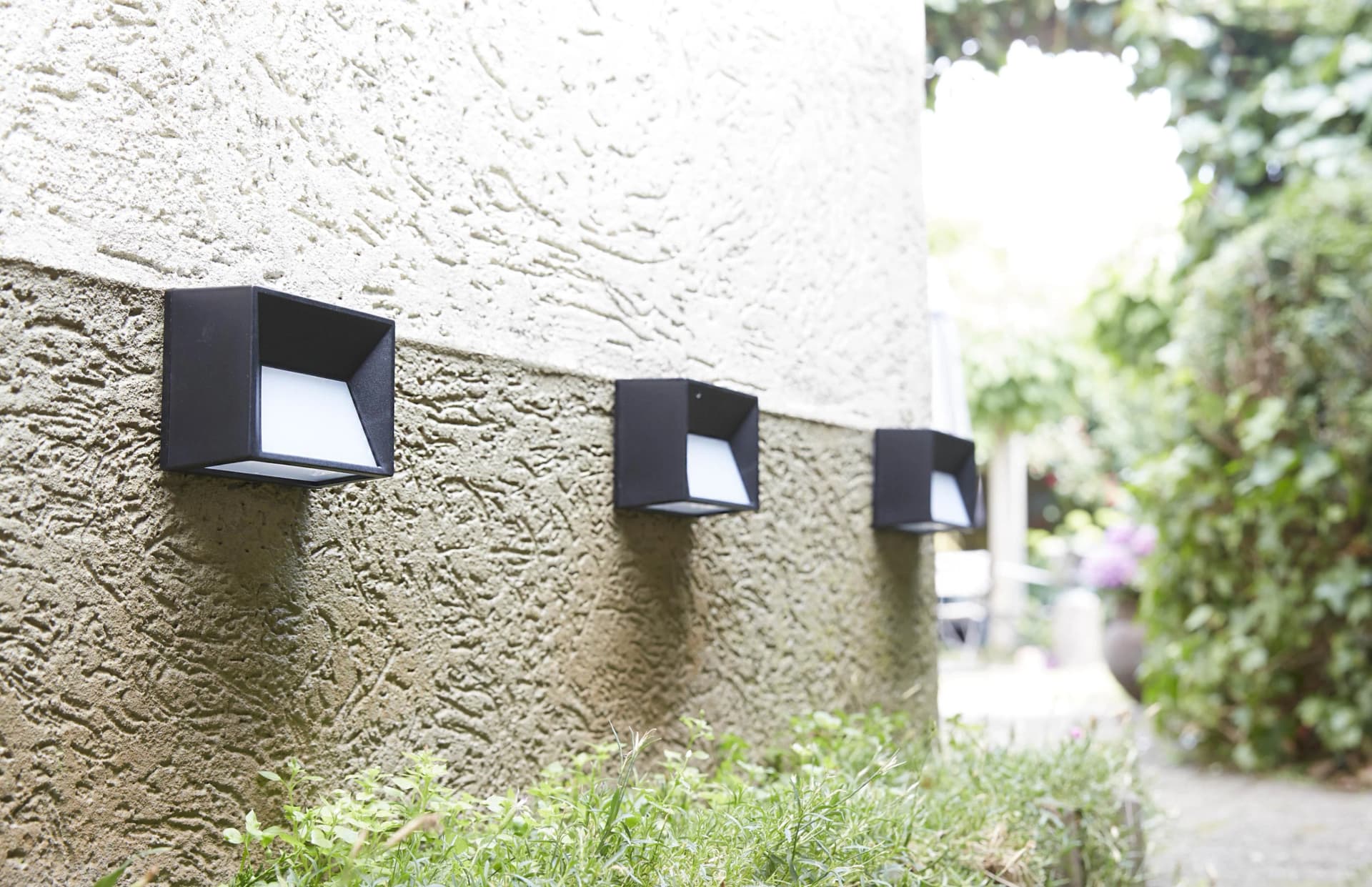 LUXFORM Solar-Intelligente Hybrid-Wandleuchte Maryland Schwarz