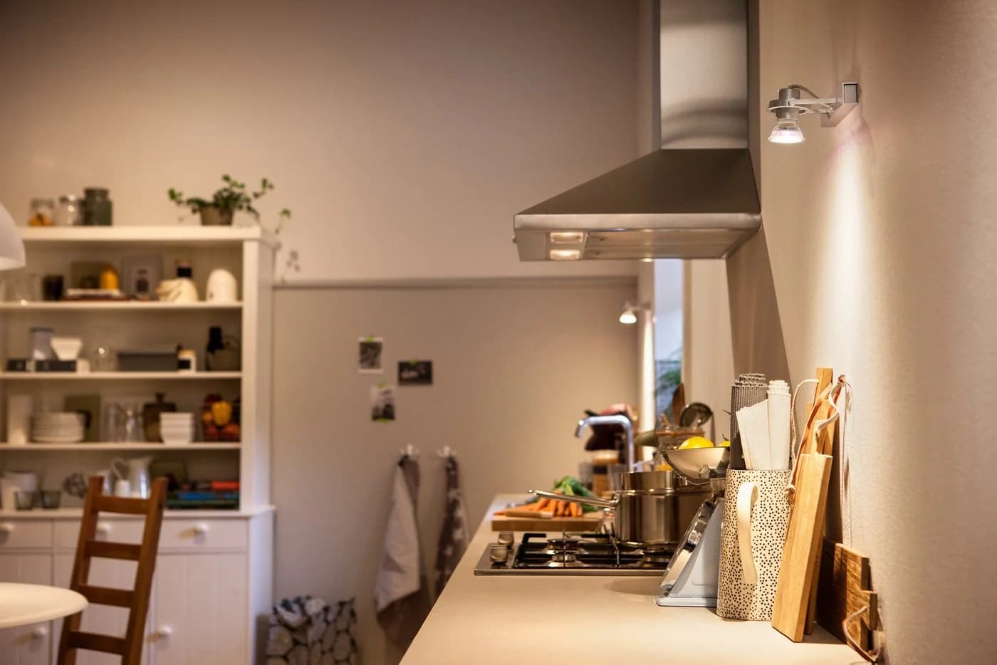 Philips LED-Leuchtmittel Classic GU10 6 St. Warmweiß Non-Dim - Bild 4