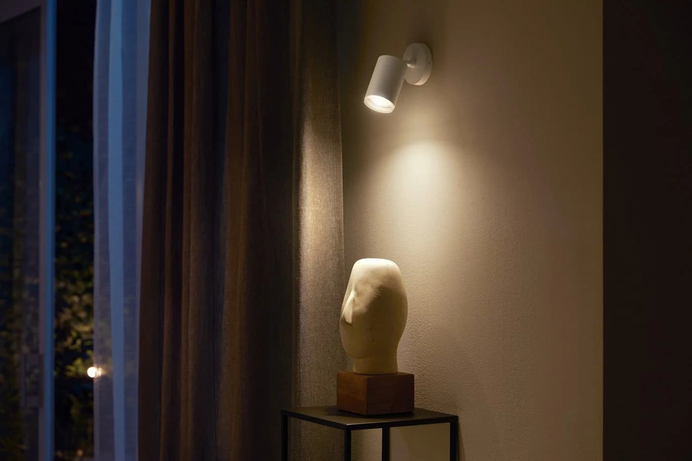Philips Hue Fugato LED Deckenspot Weiß Smart Home