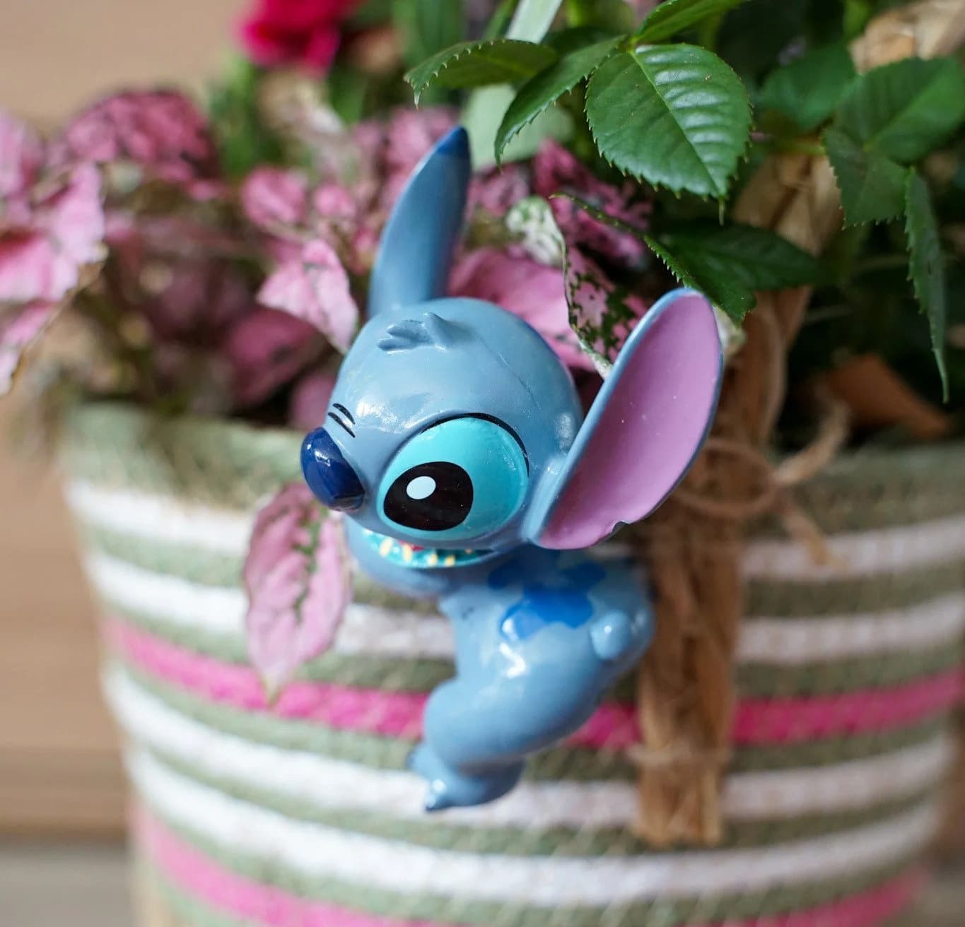 Disney Stitch Pot Buddy Gartendekoration für Blumentöpfe - Bild 5