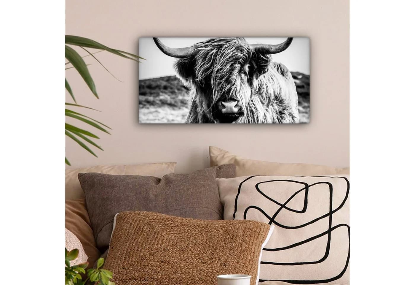 OneMillionCanvasses® Leinwandbild Panorama Schottischer Highlander - Natur - Kuh - Schwarz - Weiß