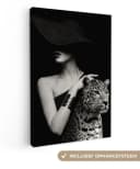 OneMillionCanvasses® Leinwandbild Frau Leopard Luxus Schwarz Weiß Tier Bild 2