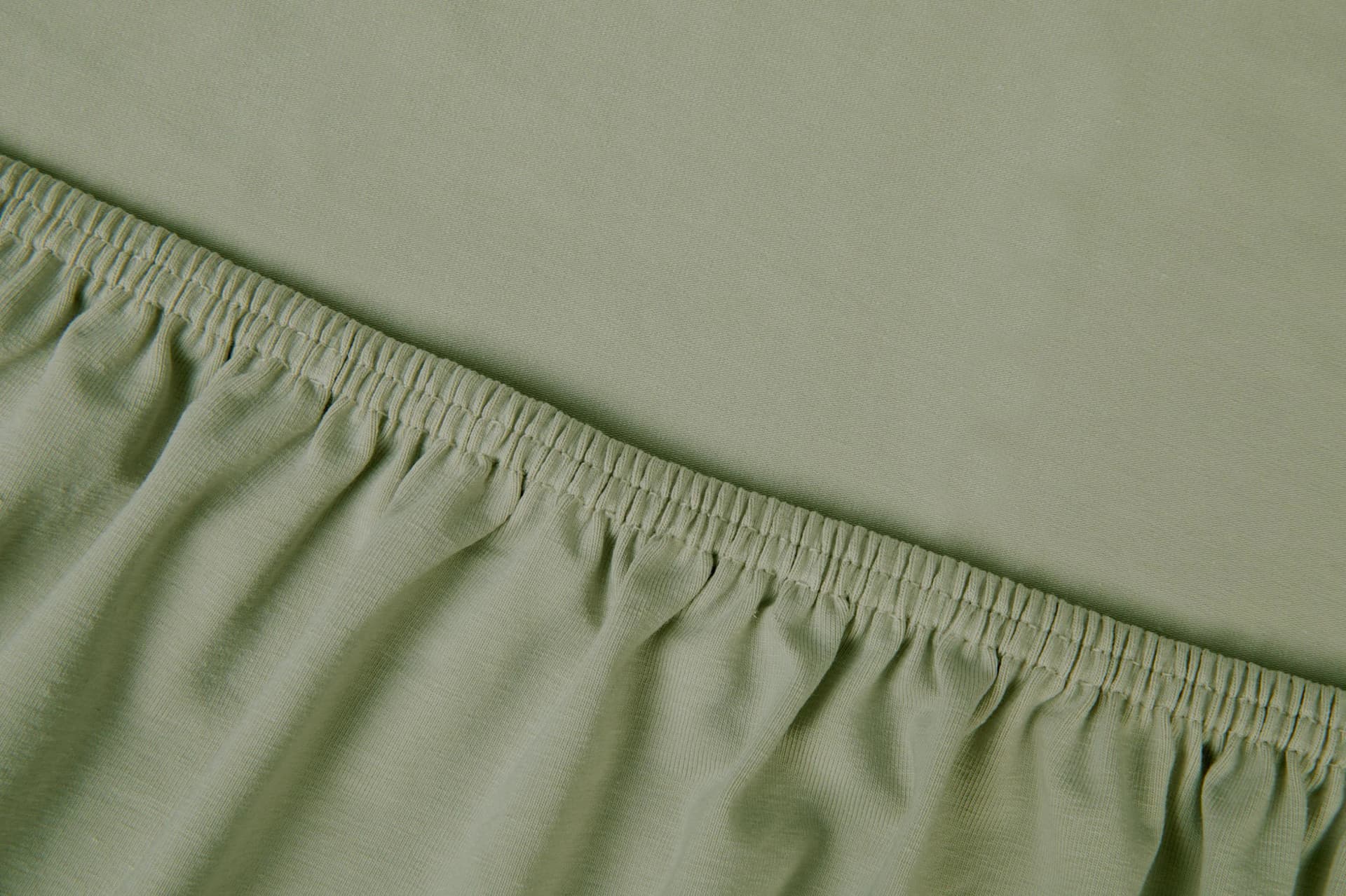 KAYORI Spannbettlaken Edo Olive 100% Bio-Baumwolle Mako-Satin