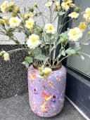 Koopman Tischvase Metall Lila Blumenprint 30cm Bild 3