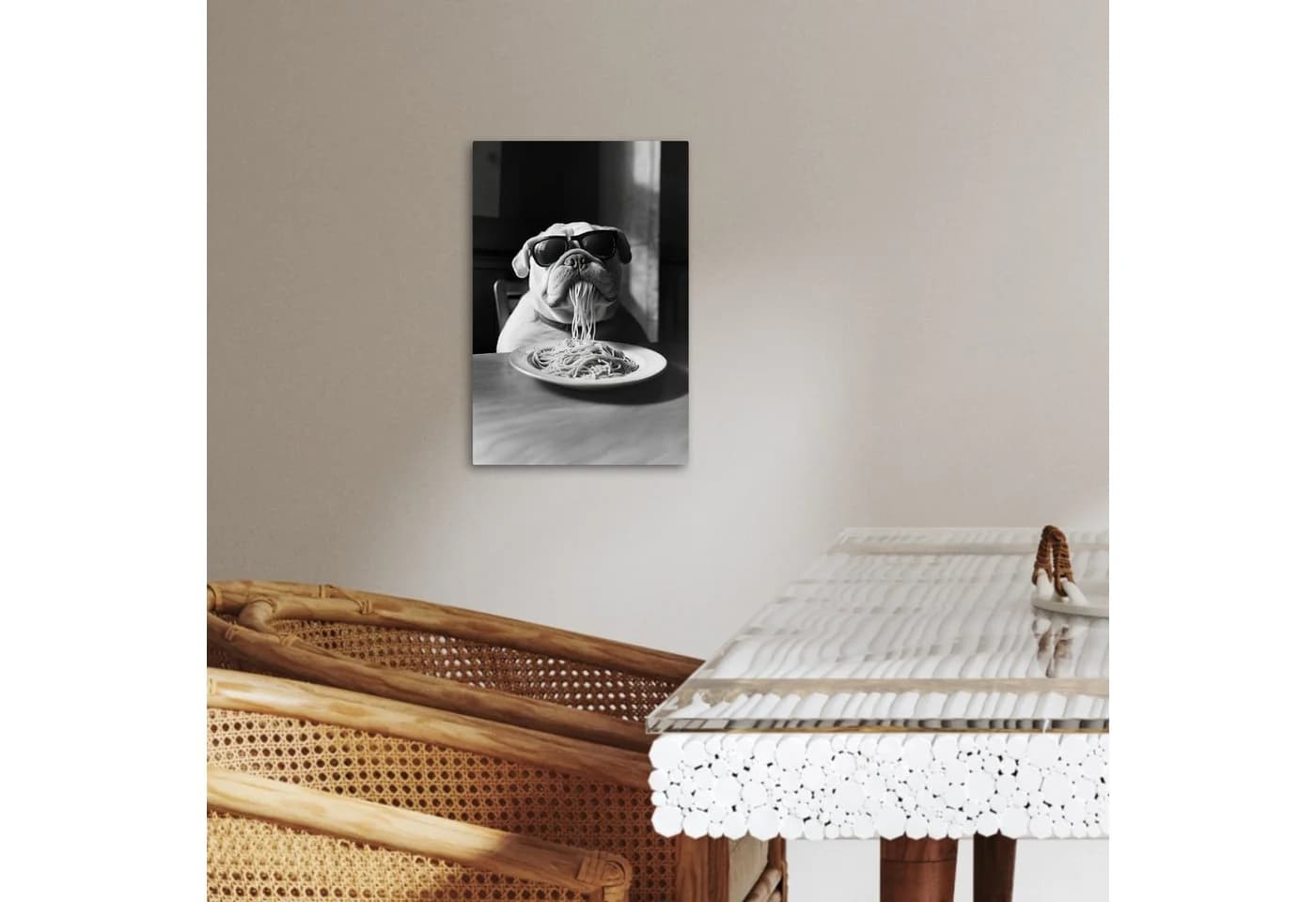 Leinwandbild Bulldogge mit Sonnenbrille und Spaghetti - 20x30 cm - Bild 3