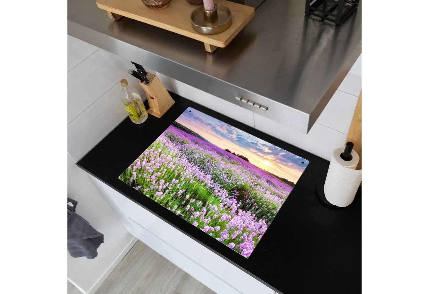 KitchenYeah Küchenrückwand Lavendel Blumenfeld Spritzschutz Herdabdeckplatte