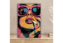 OneMillionCanvasses® Leinwandbild Abstraktes Porträt Frau Rosa Sonnenbrille Bild 1