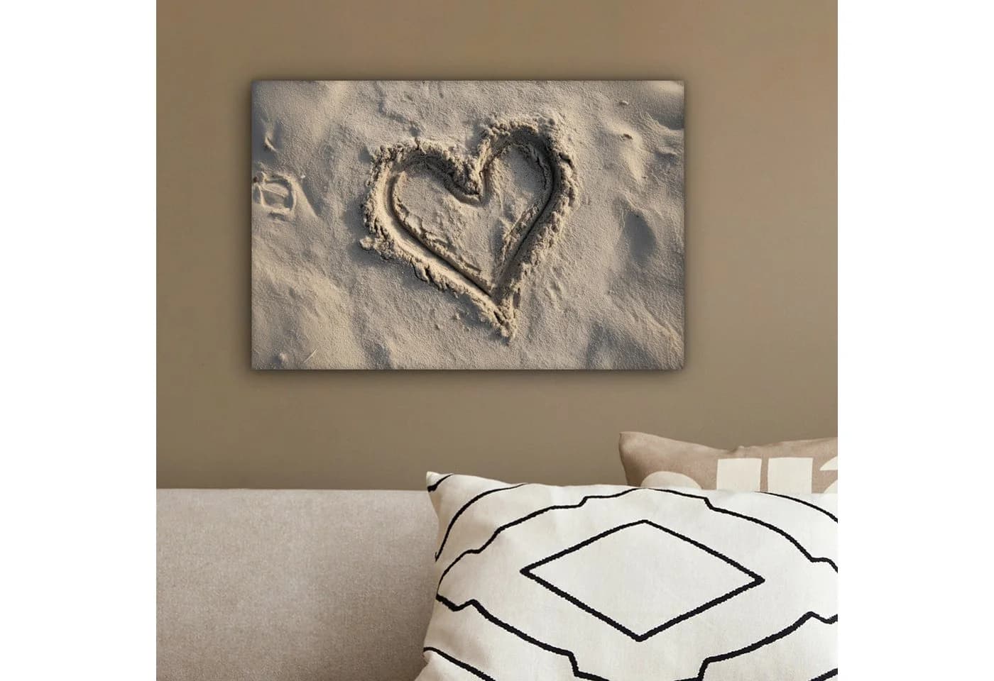 OneMillionCanvasses® Leinwandbild Herzform - Signiert - Beige - Sand, Fotodruck - Bild 4