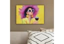 OneMillionCanvasses® Leinwandbild Frau mit lila Hut und Wein Bild 4