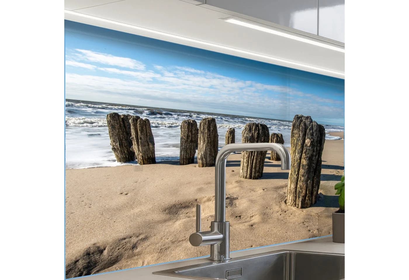 KitchenYeah Küchenrückwand selbstklebend Strand-Motiv Glasoptik - Bild 2