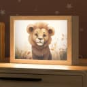 OnlyWow Nachttischlampe Lightbox Löwe Dimmbar LED Holzrahmen Bild 2