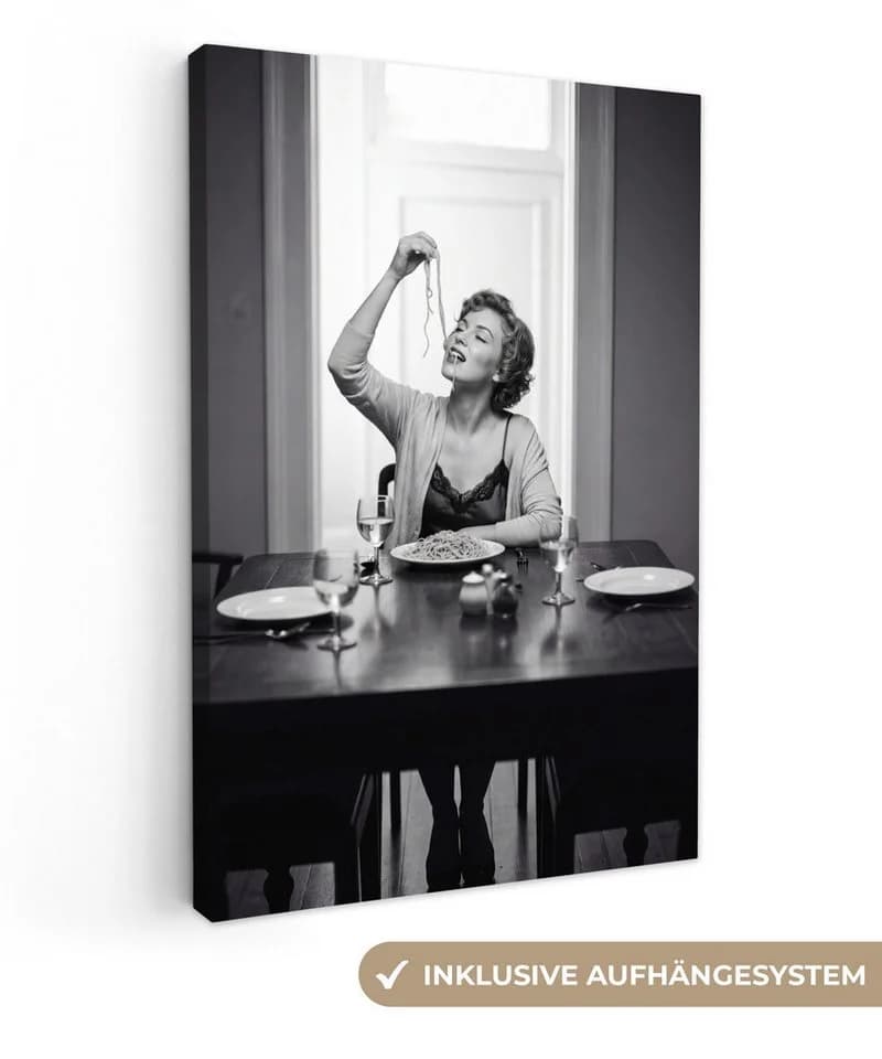 OneMillionCanvasses® Leinwandbild Frau Schwarz-Weiß mit Spaghetti Motiv - Bild 2