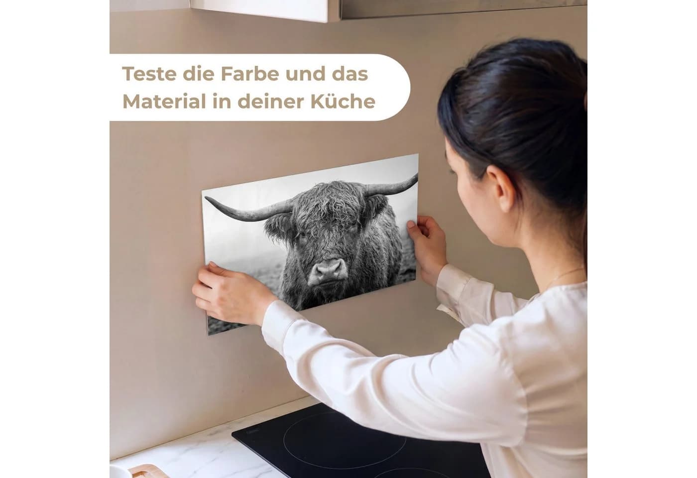KitchenYeah Küchenrückwand Selbstklebend Schottischer Highlander Schwarz