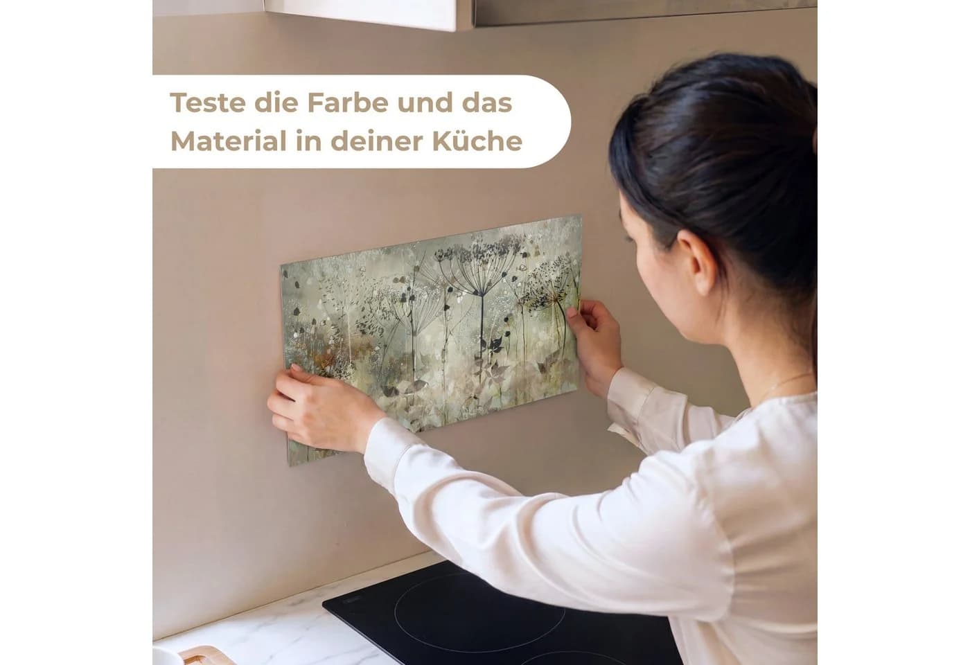 KitchenYeah Küchenrückwand Selbstklebend Blumen Grau Glasoptik