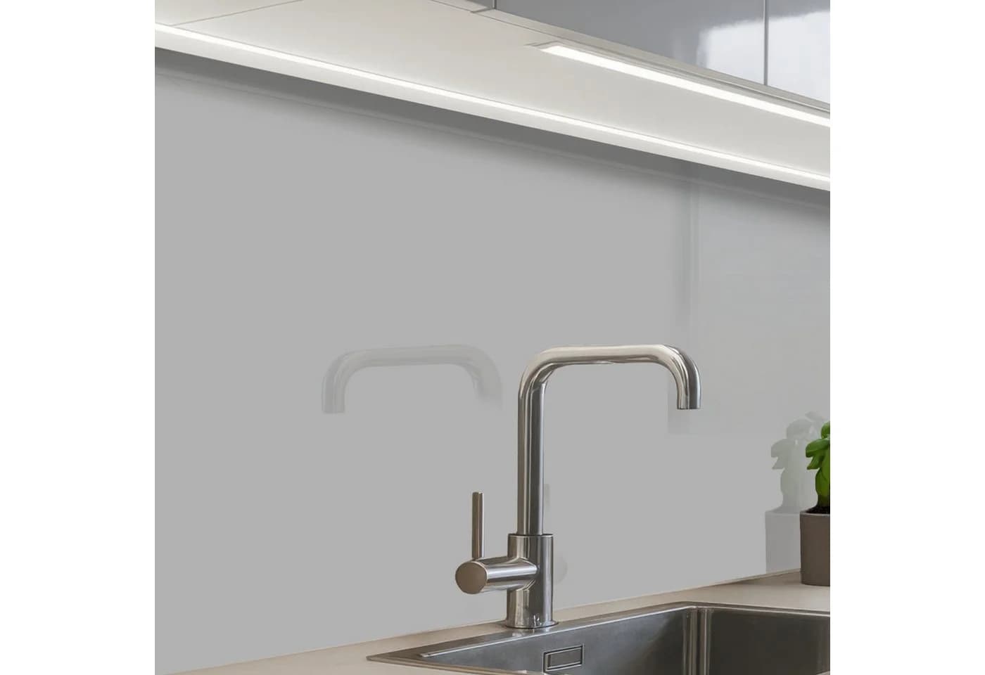 KitchenYeah Küchenrückwand Selbstklebend Grau Glasoptik - Bild 2