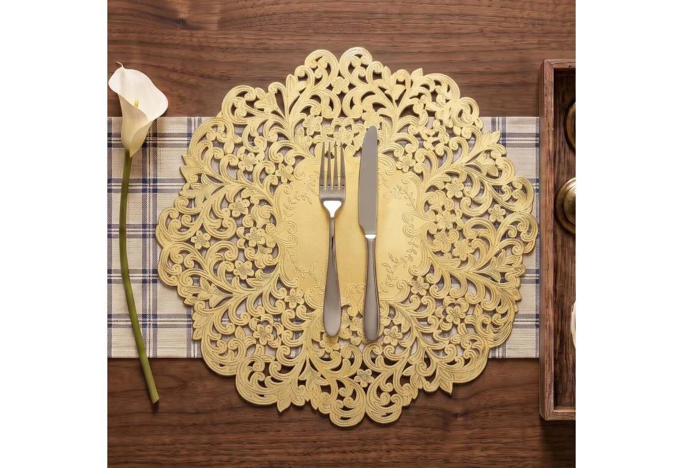 FOUORTUNATE-BEE Platzset 6er Set Goldene Runde Tischsets mit Blumenmuster - Bild 2