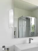 EGLO Spiegelleuchte BARI Weiß Glas Kunststoff Wandleuchte Bild 1
