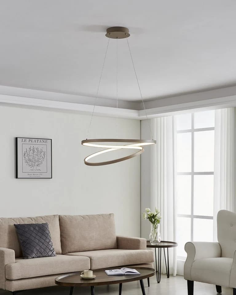 Moderne Hängeleuchte aus Aluminium, Stahl und Kunststoff
