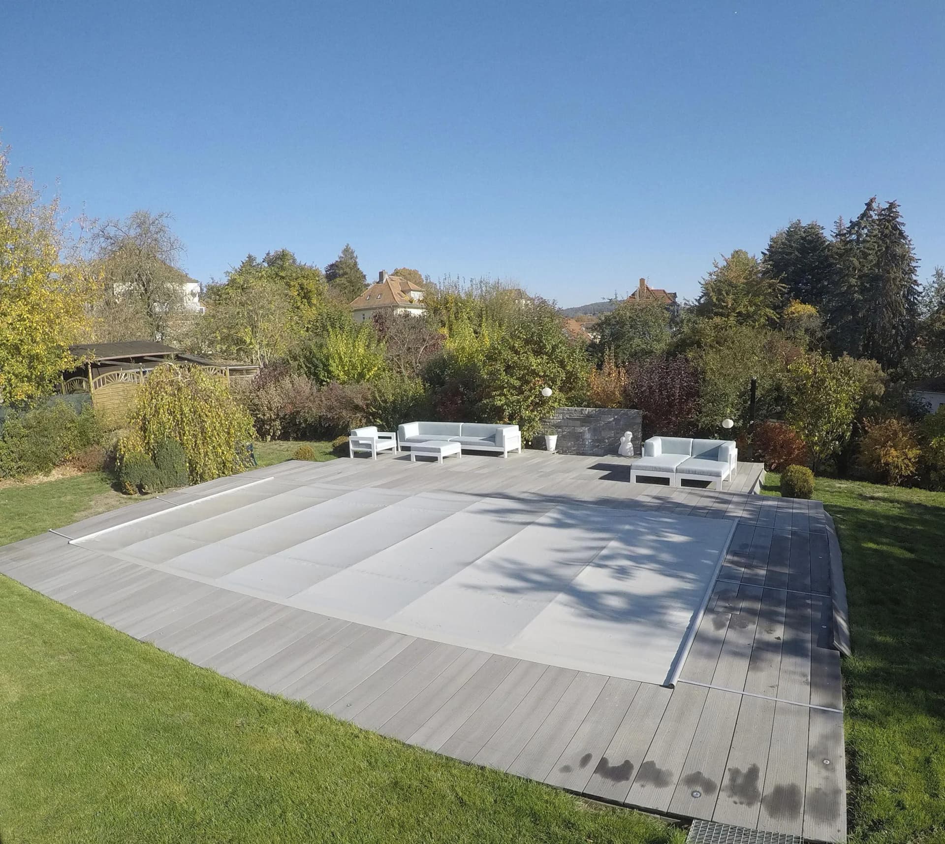 Pool-Abdeckplane aus PVC, Glasfaser und Aluminium