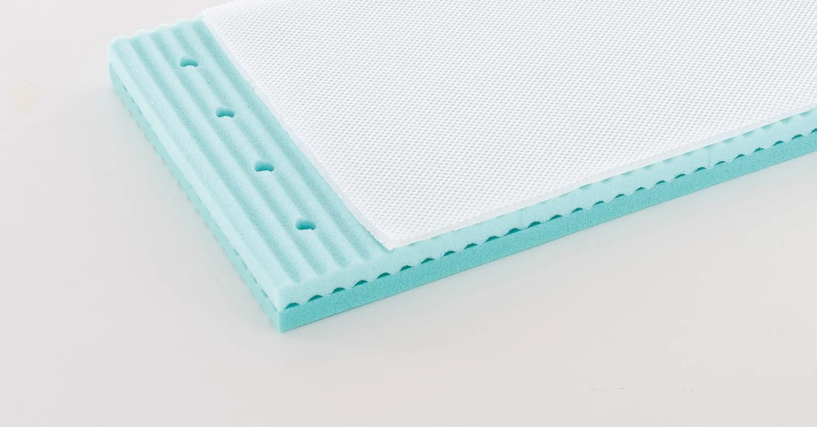 TRÄUMELAND Beistellbett Matratze AIR Weiß TENCEL™