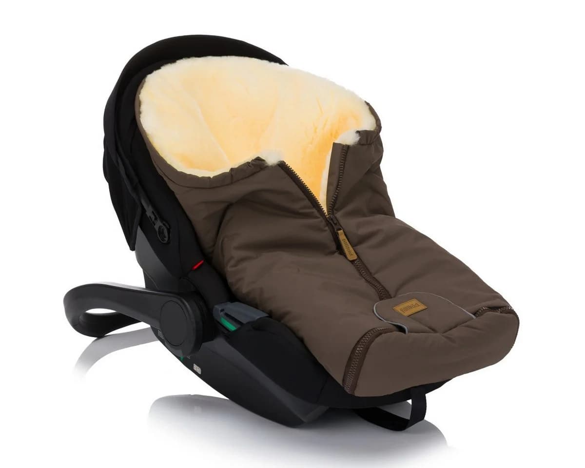 Fillikid Winterfußsack Pamir mit Merino Lammfell Braun