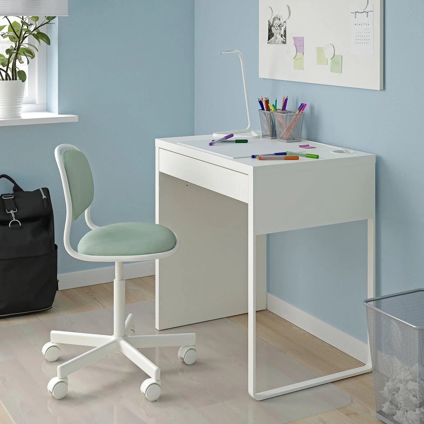 IKEA MICKE/ÖRFJÄLL Schreibtisch und Stuhl Set Weiß/Hellgrün