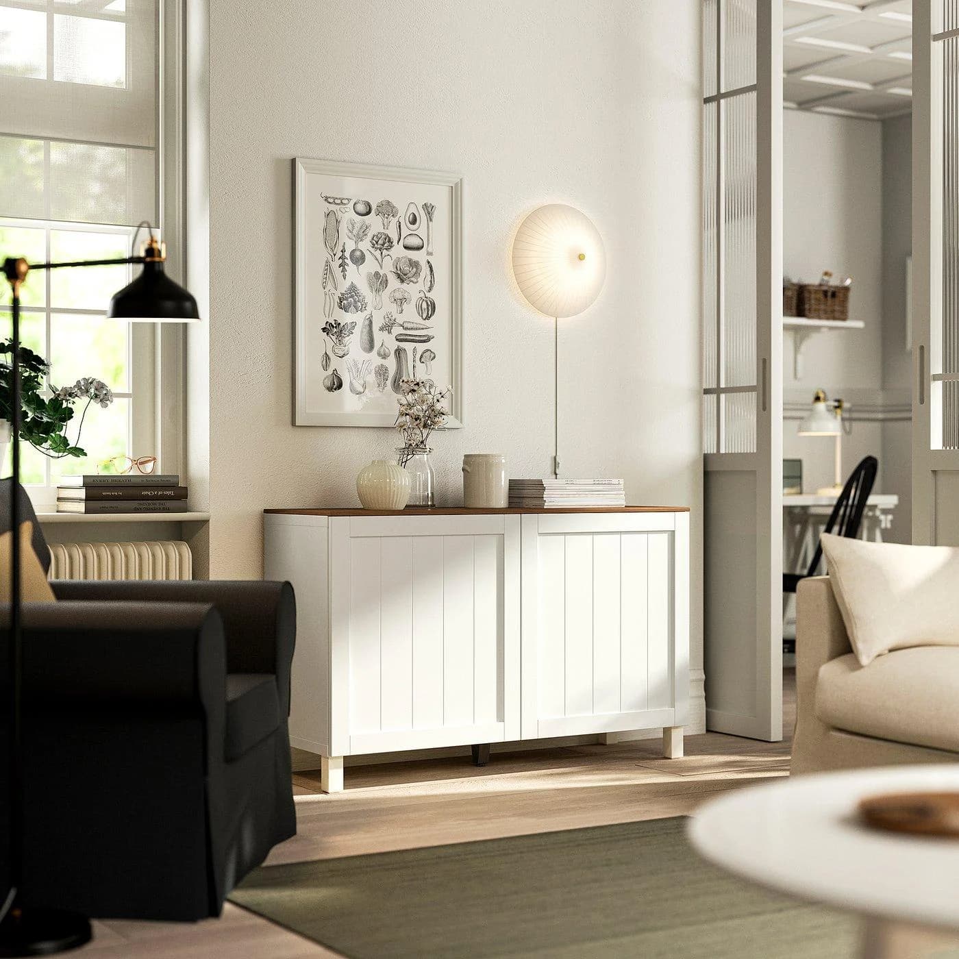 IKEA BESTÅ Aufbewahrung mit Türen Weiß