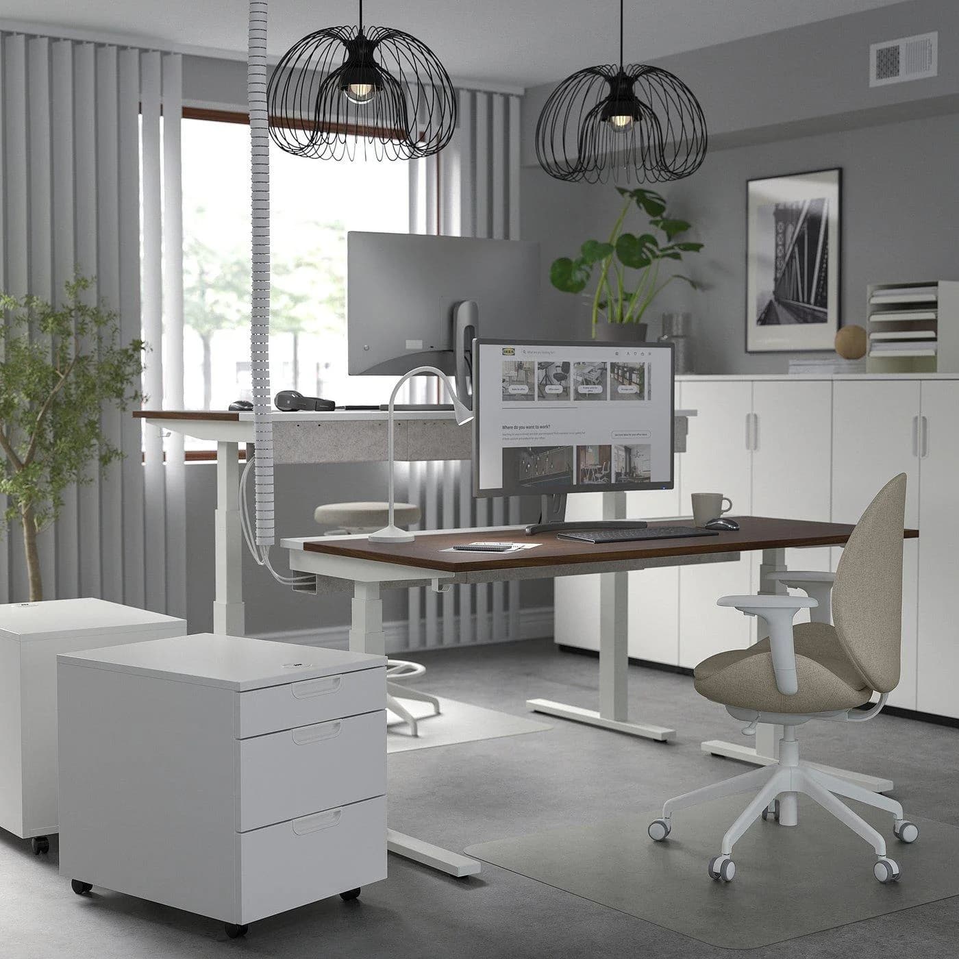 IKEA MITTZON Schreibtisch sitz/steh weiß Nussbaumfurnier