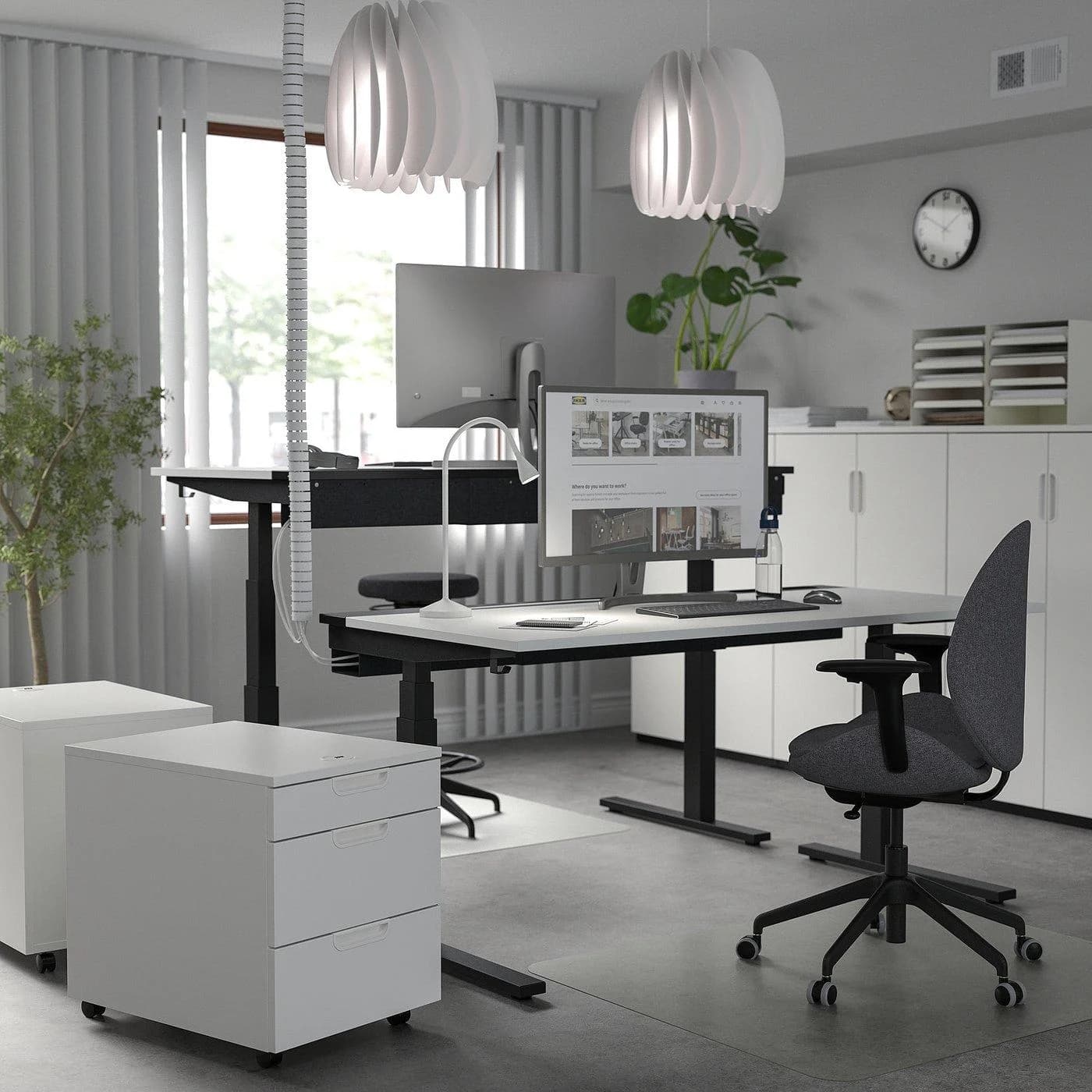 IKEA MITTZON Schreibtisch sitz/steh Schwarz/Weiß