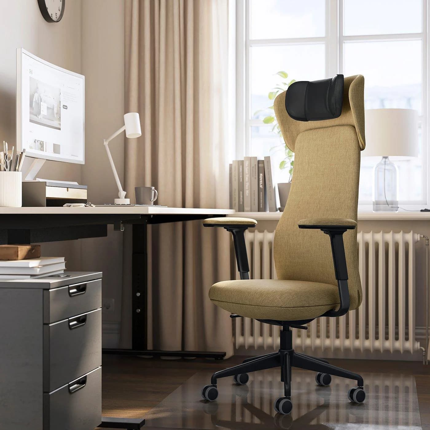 IKEA GRÖNFJÄLL Drehstuhl mit Armlehnen und Kopfstütze Gelb/Schwarz