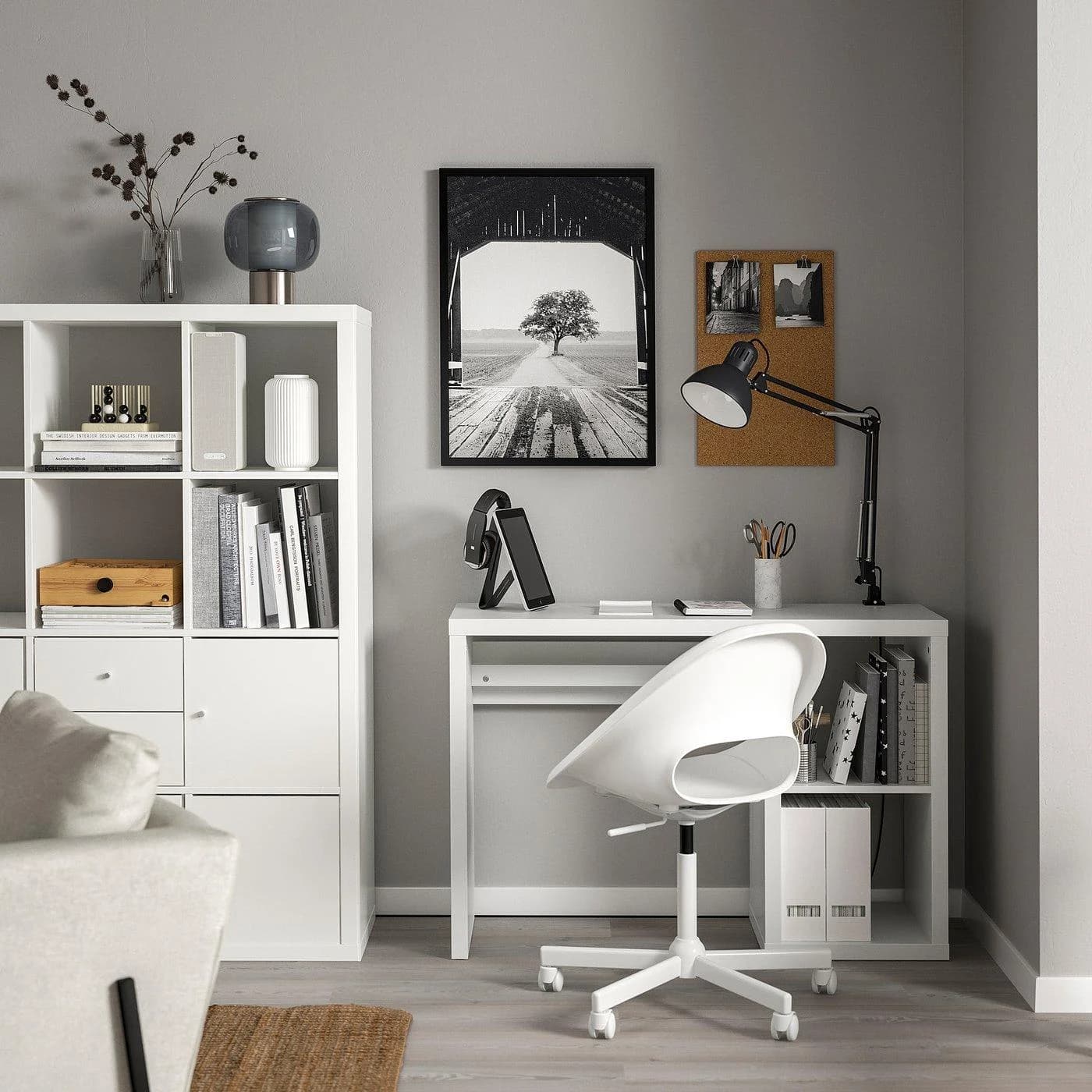 IKEA KALLAX / LOBERGET Schreibtisch und Stuhl Set Weiß